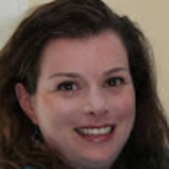 Meet your Posher, Beth - Picture 1 of 1